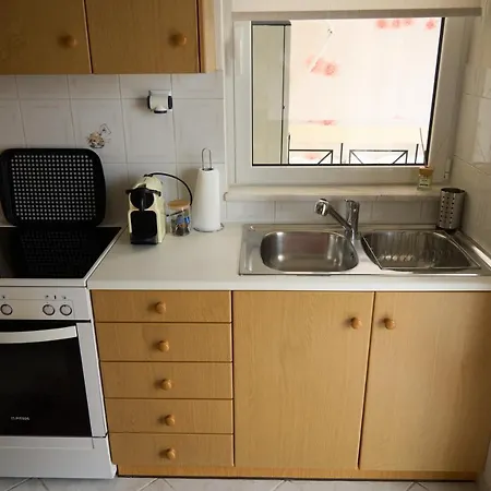 Georgia's Comfort Center Trípoli