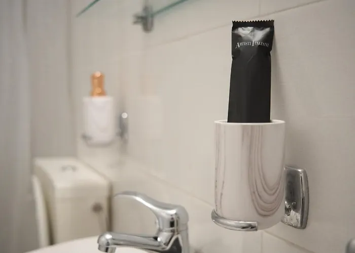 Georgia's Comfort Center * Tripoli