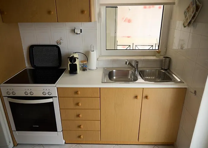 Georgia's Comfort Center Tripoli