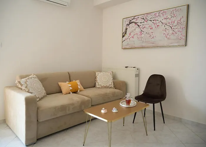 Georgia's Comfort Center Tripoli